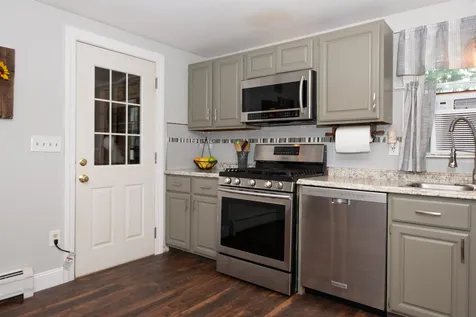 11 Woods Drive Newmarket NH 03857