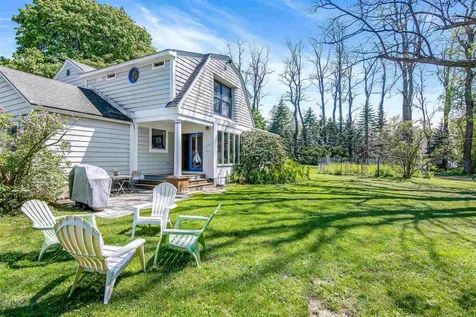 37 Colonial Square Burlington VT 05401