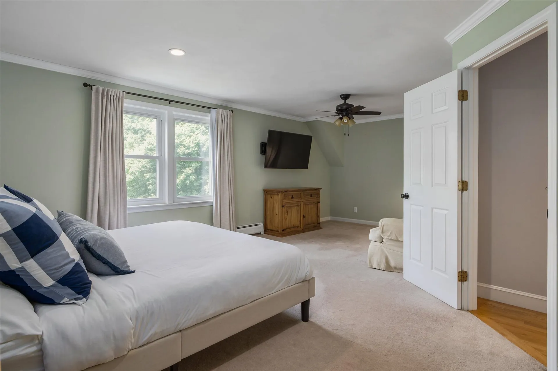 1 Country Farm Road Stratham NH 03885