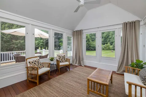 1 Country Farm Road Stratham NH 03885