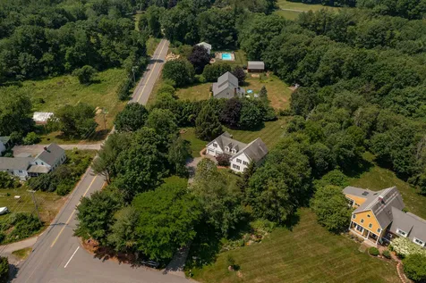 1 Country Farm Road Stratham NH 03885