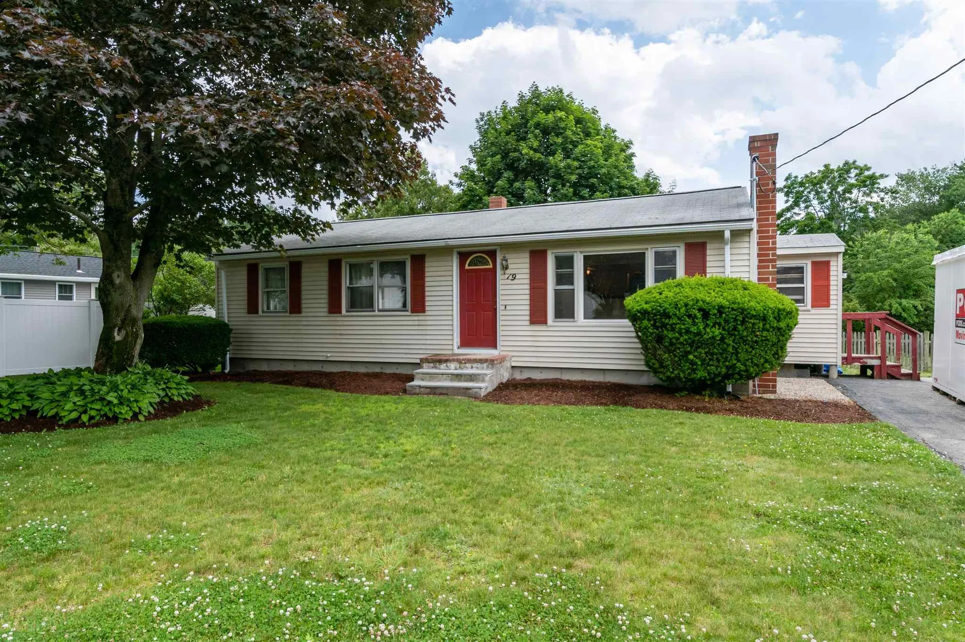 19 Bloomingdale Drive Nashua NH 03064