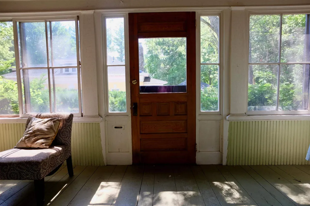 6 Kent Street Concord NH 03301