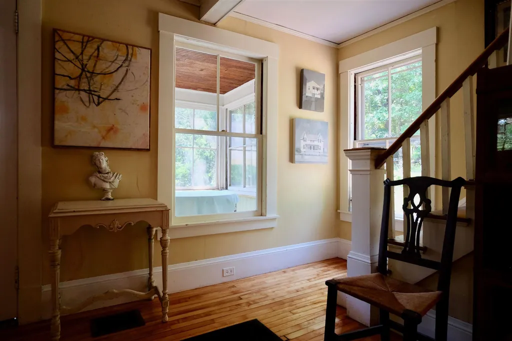 6 Kent Street Concord NH 03301