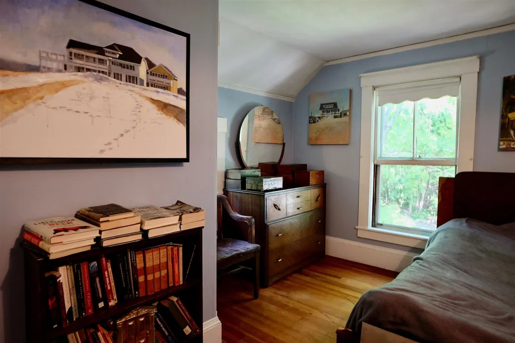 6 Kent Street Concord NH 03301