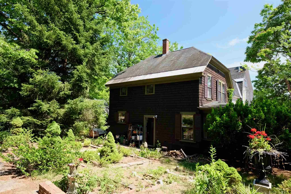 6 Kent Street Concord NH 03301