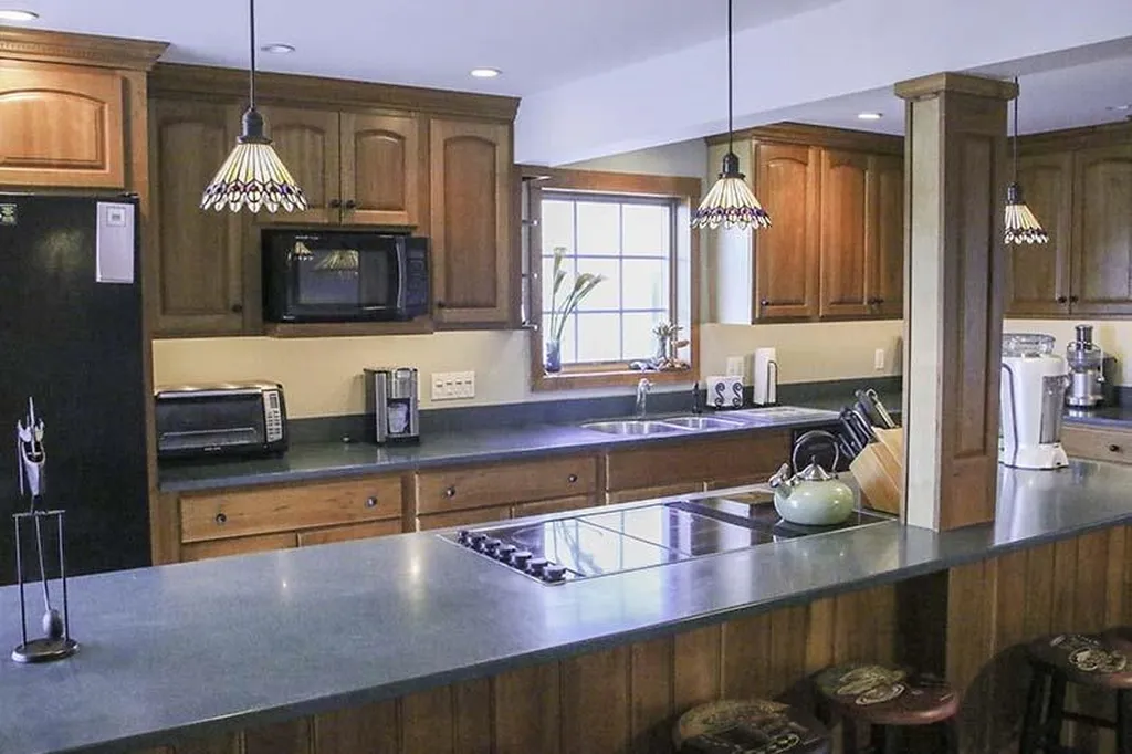 883 Ocean Boulevard Hampton NH 03842