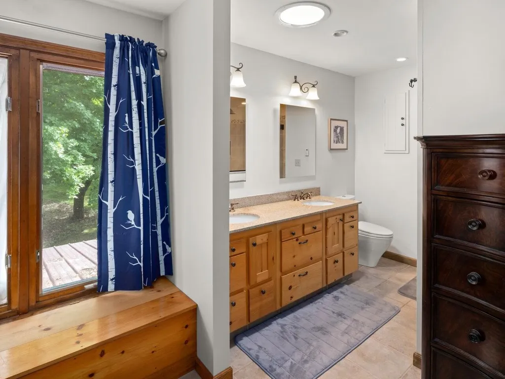 143 Rollin Irish Road Milton VT 05468