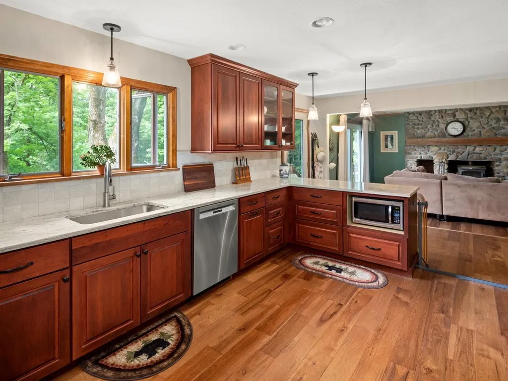143 Rollin Irish Road Milton VT 05468