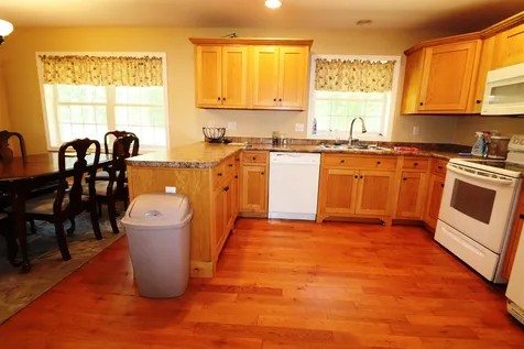 9 Bird Runner Road New Hampton NH 03256