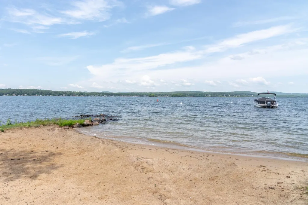 144 Lake Street Laconia NH 03246