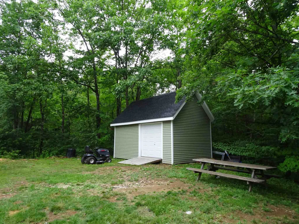 124 Tilton Bridge Road Sanbornton NH 03269