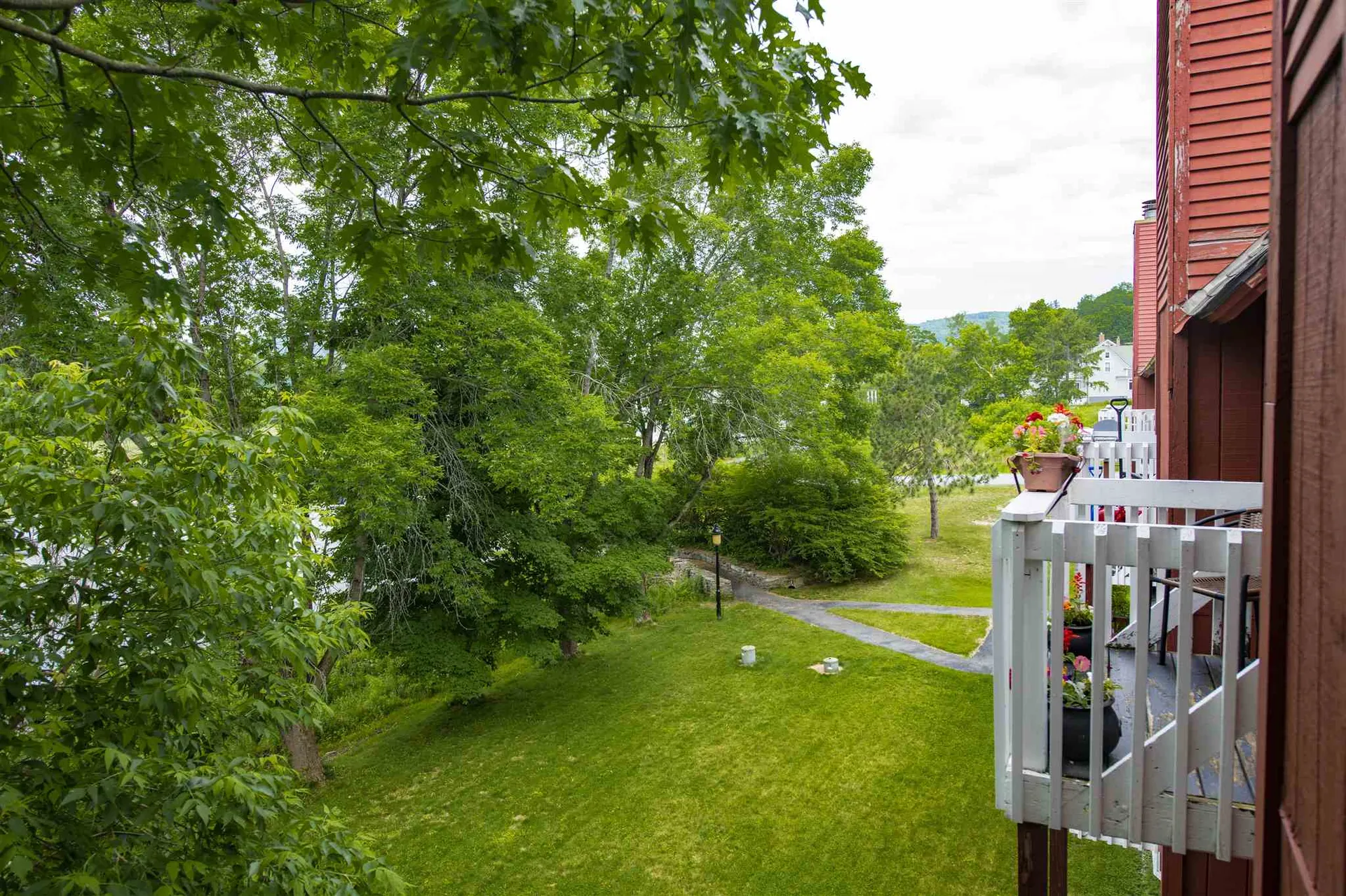 1856 Quechee Main Street Hartford VT 05059