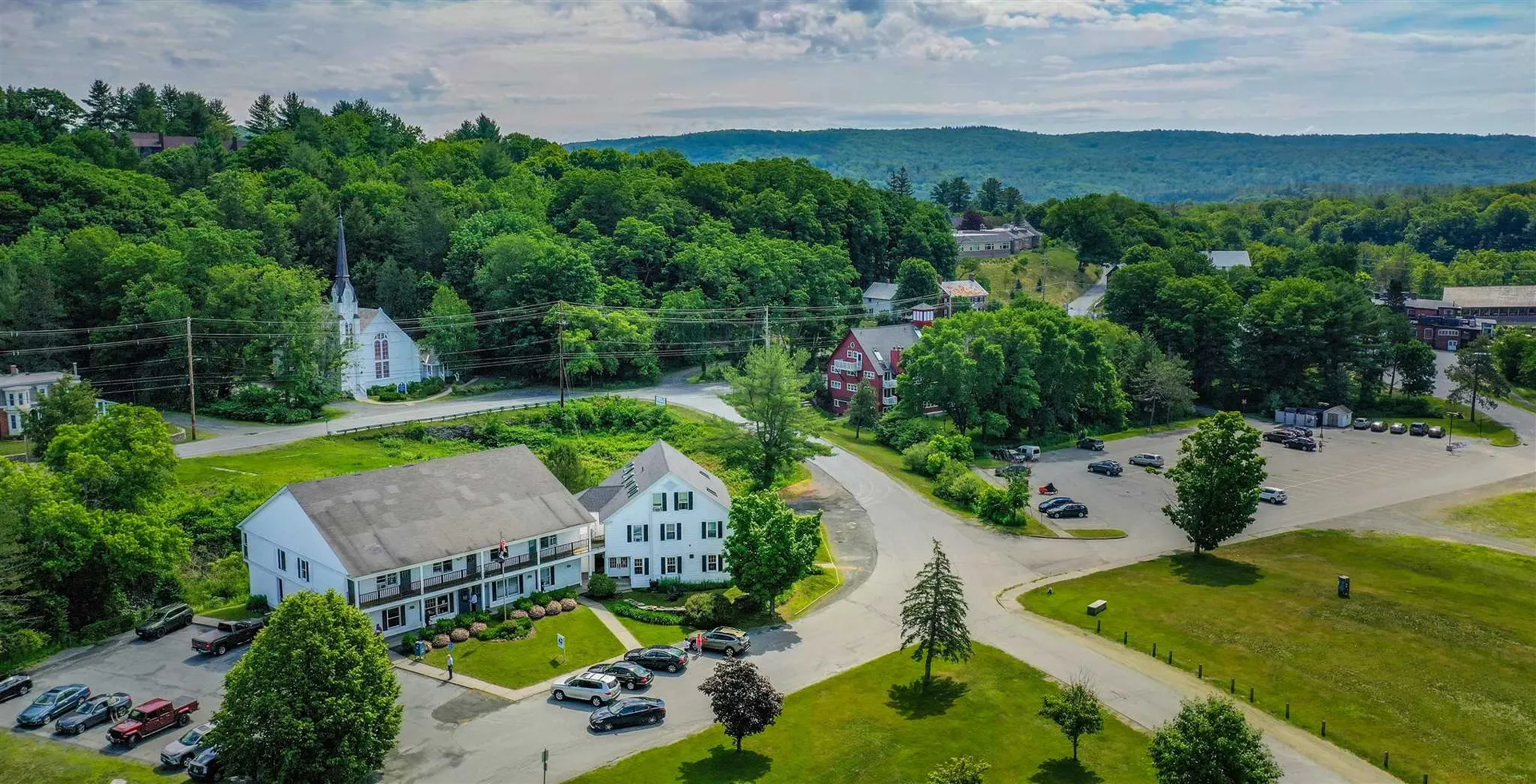 1856 Quechee Main Street Hartford VT 05059