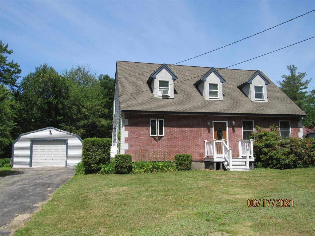 34 Scobie Pond Road Derry NH 03038