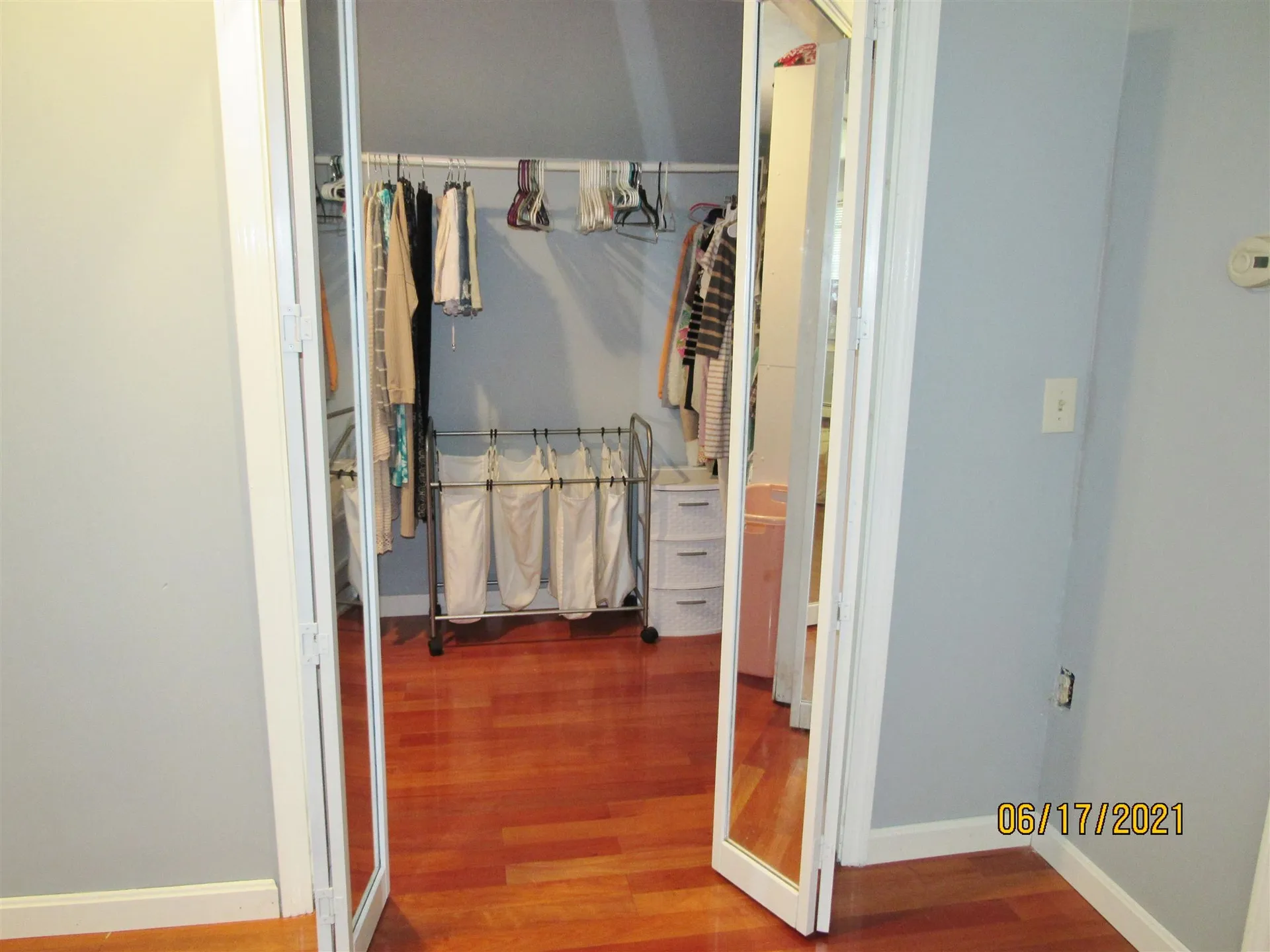 34 Scobie Pond Road Derry NH 03038