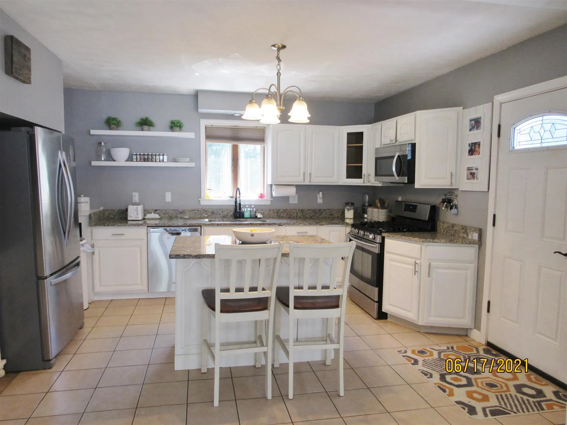 34 Scobie Pond Road Derry NH 03038