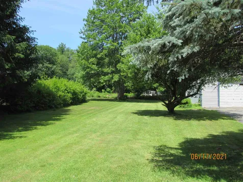 34 Scobie Pond Road Derry NH 03038