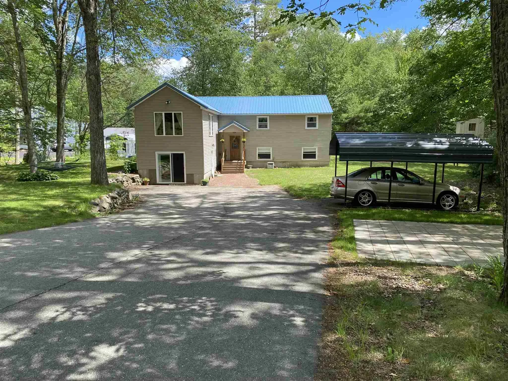 140 Hunter Lane Barrington NH 03825
