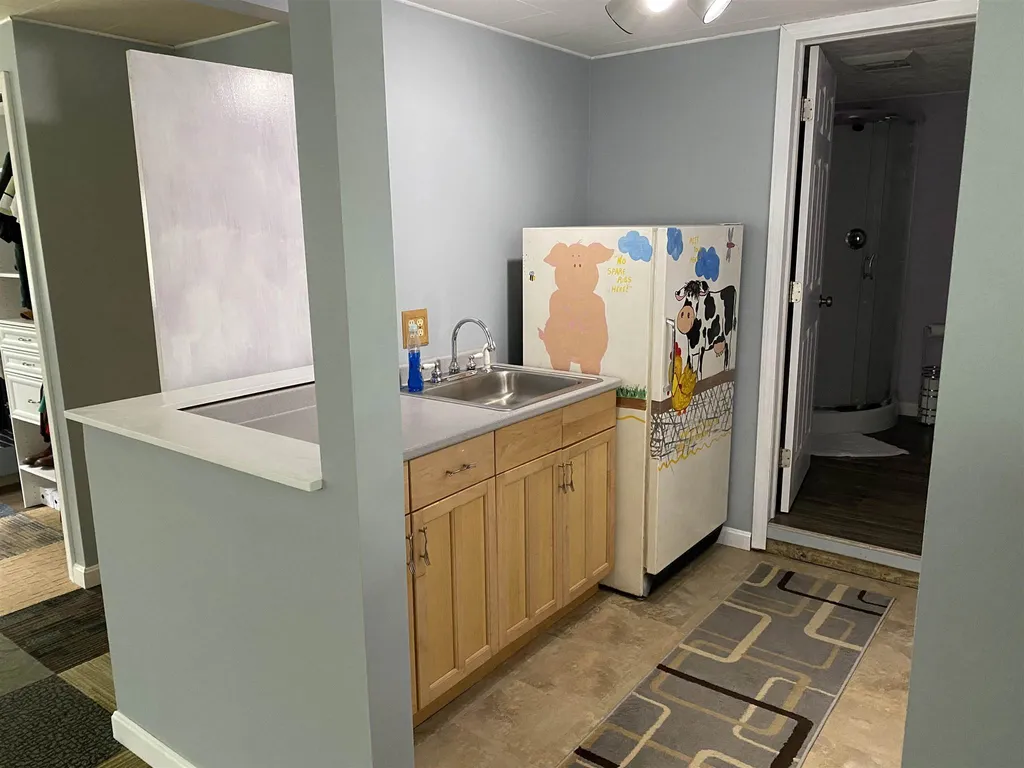 140 Hunter Lane Barrington NH 03825