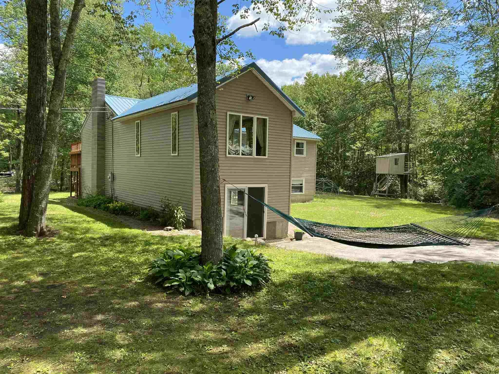 140 Hunter Lane Barrington NH 03825