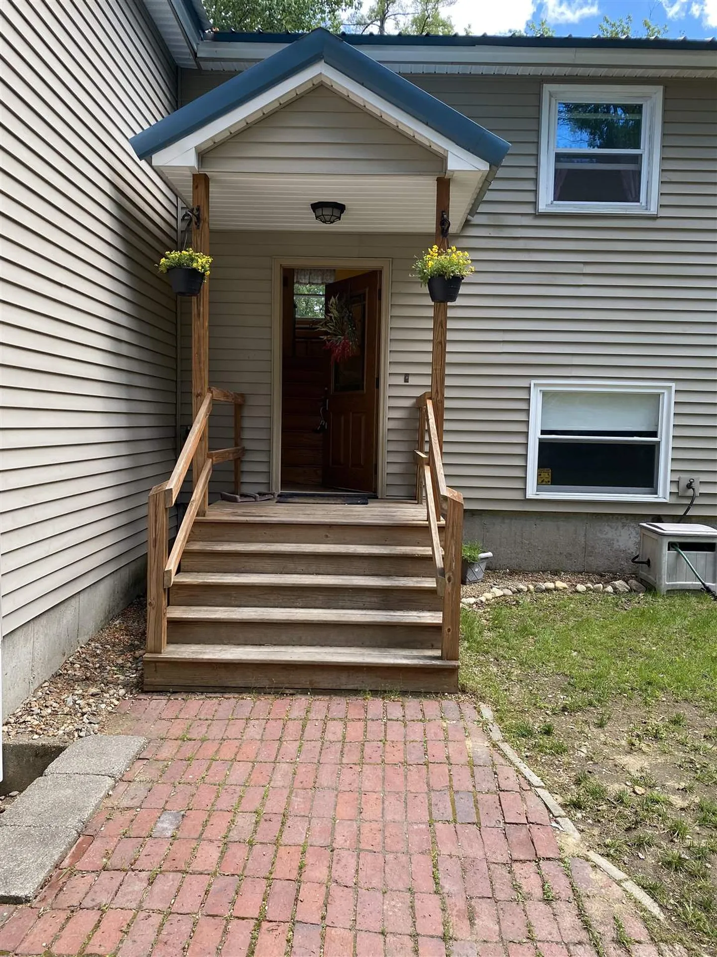140 Hunter Lane Barrington NH 03825