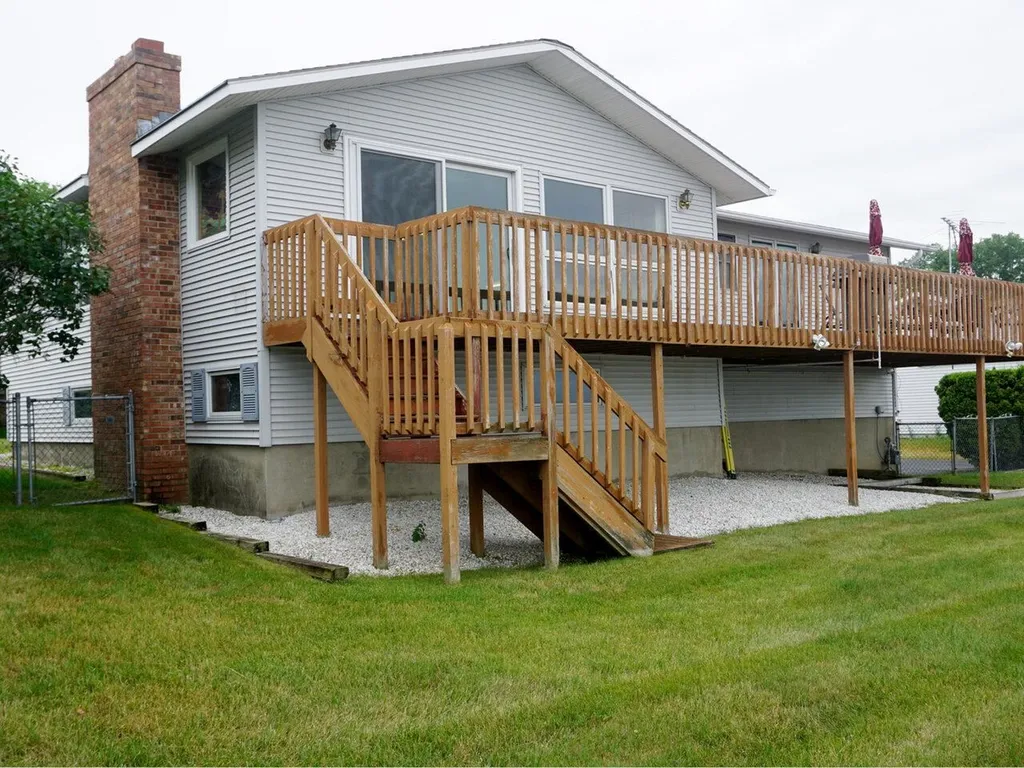 288 Buckingham Drive Colchester VT 05446