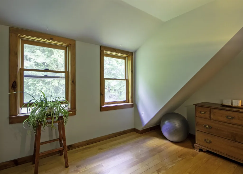 396 Atkins Road Lincoln VT 05443