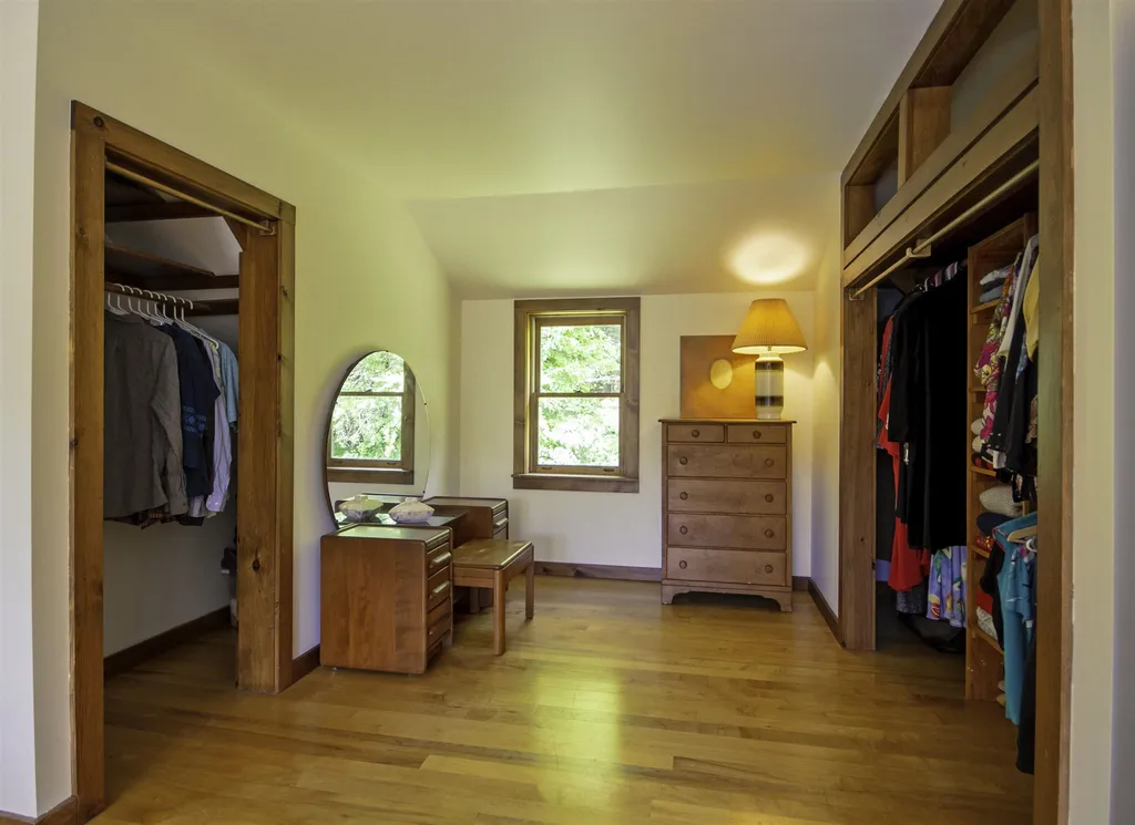 396 Atkins Road Lincoln VT 05443