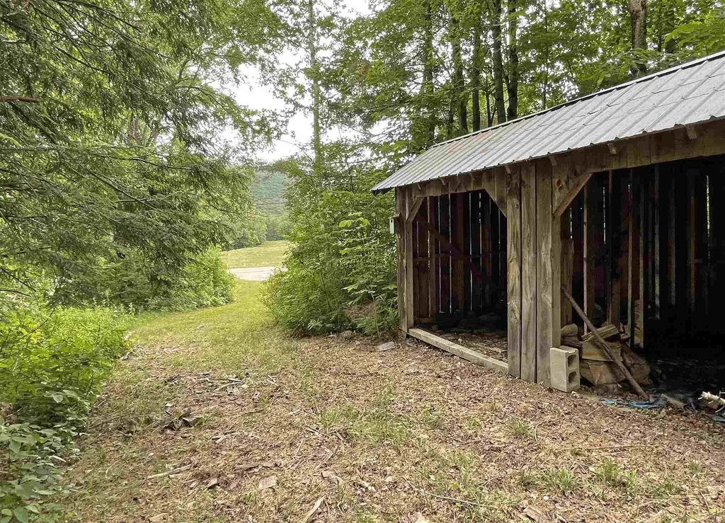 396 Atkins Road Lincoln VT 05443