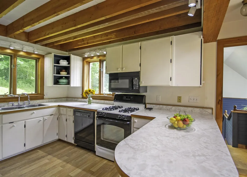 396 Atkins Road Lincoln VT 05443
