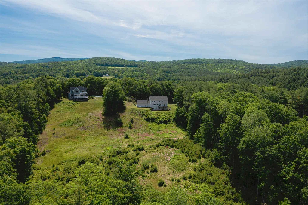 8 Heather Lane Hanover NH 03755