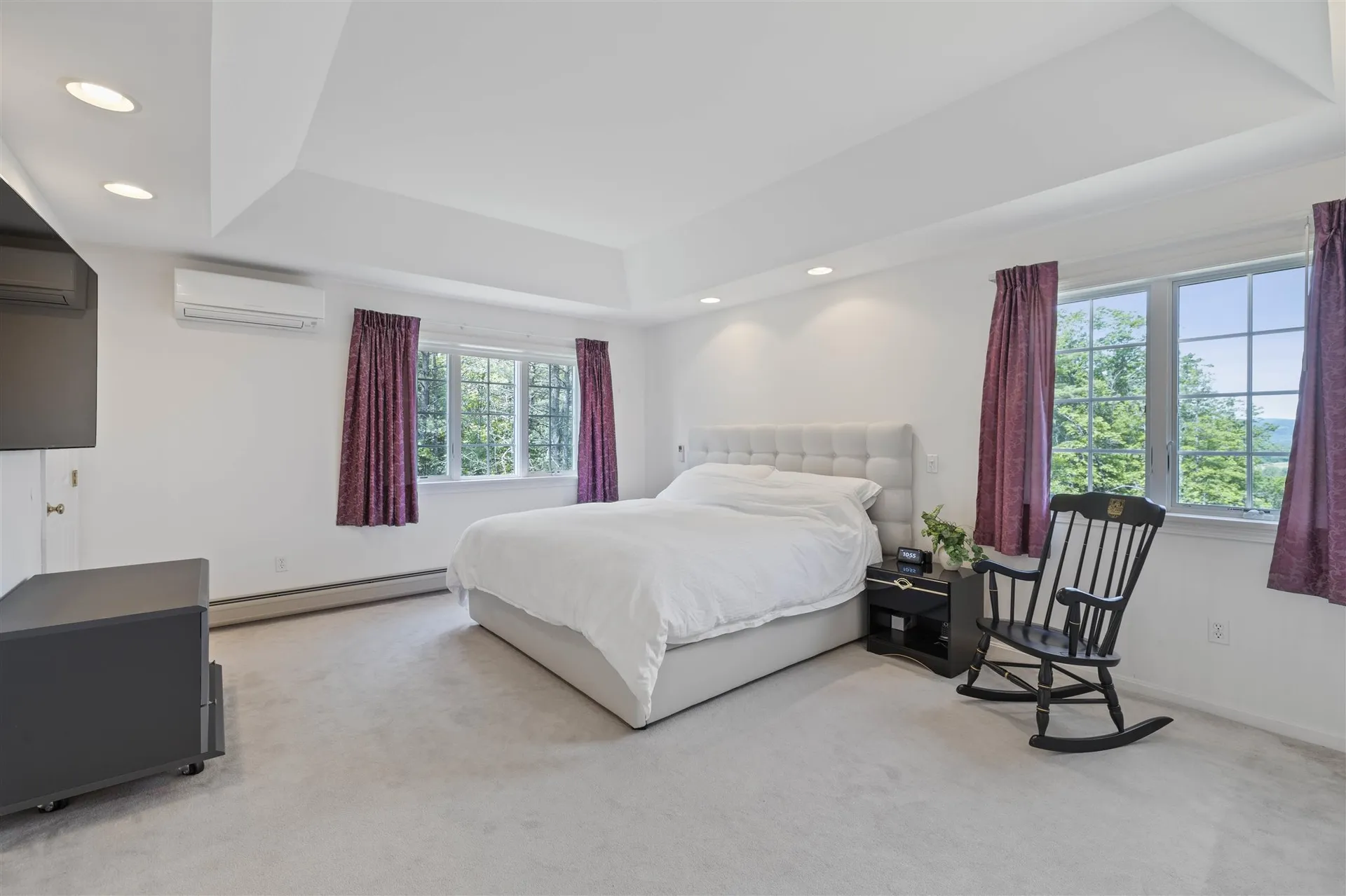 8 Heather Lane Hanover NH 03755