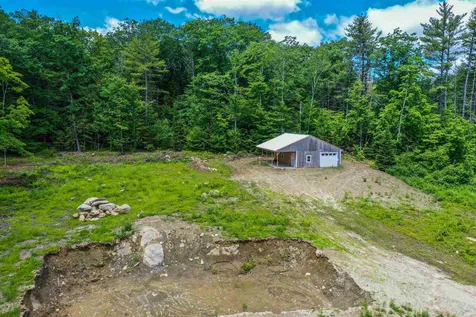 16 Redwater Road Croydon NH 03773
