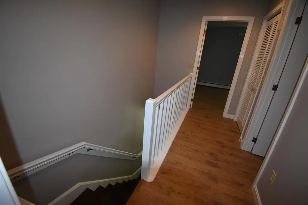 10 Merrill Place Enfield NH 03748