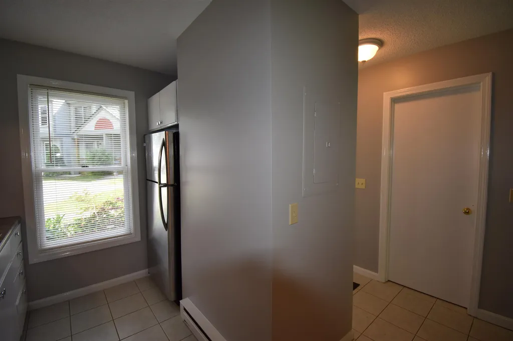 10 Merrill Place Enfield NH 03748