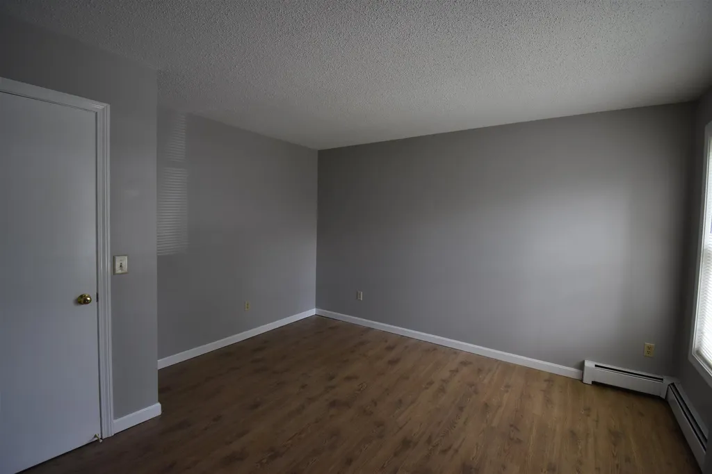 10 Merrill Place Enfield NH 03748