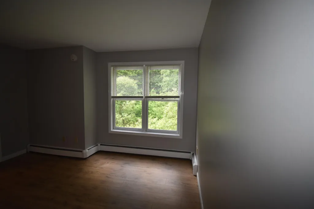 10 Merrill Place Enfield NH 03748