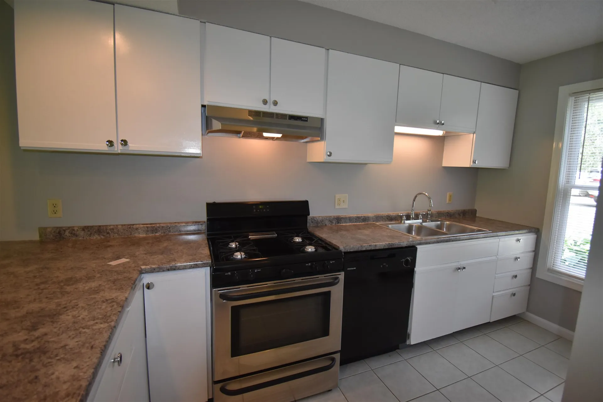 10 Merrill Place Enfield NH 03748