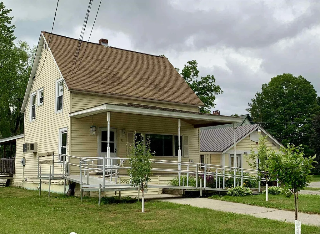 71 Canal Street Chester VT 05143
