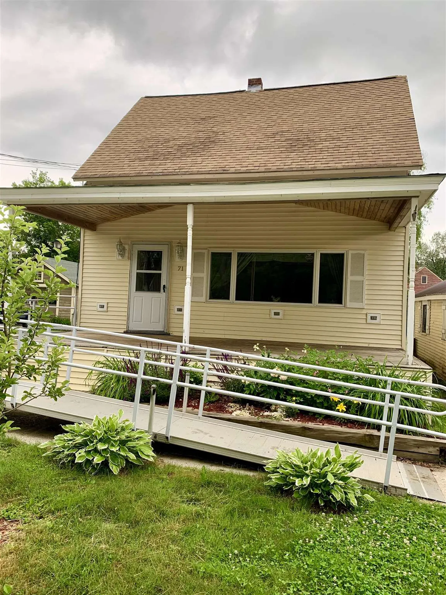 71 Canal Street Chester VT 05143