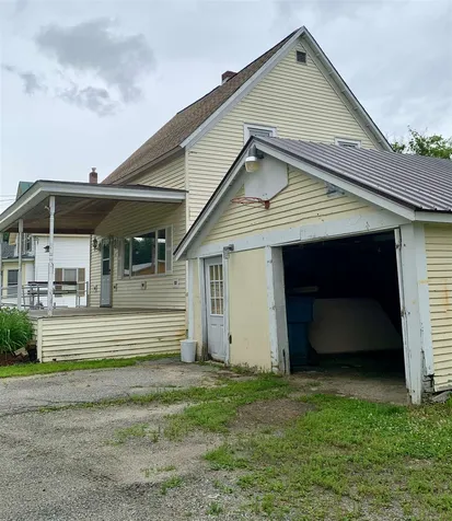 71 Canal Street Chester VT 05143