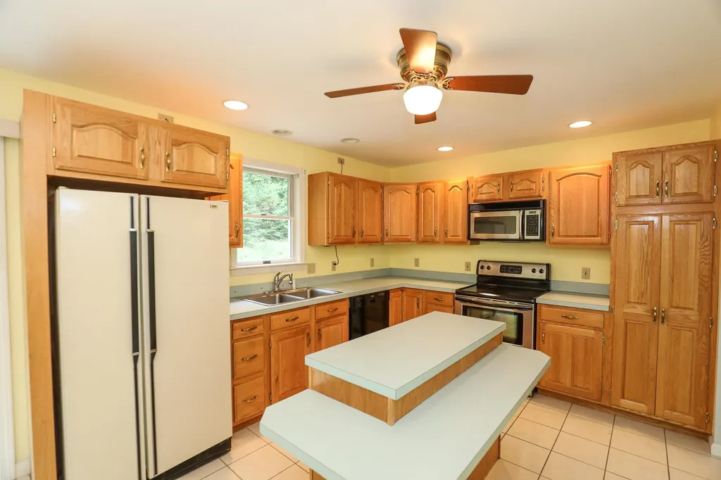 4 Marlboro Road Boscawen NH 03303