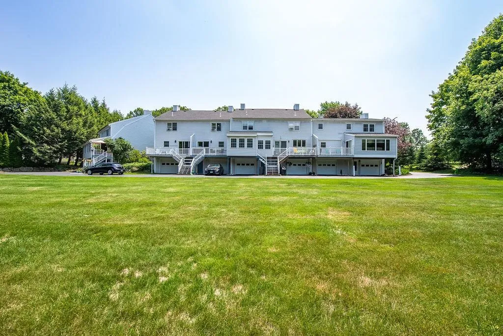 320 Portsmouth Avenue Greenland NH 03840