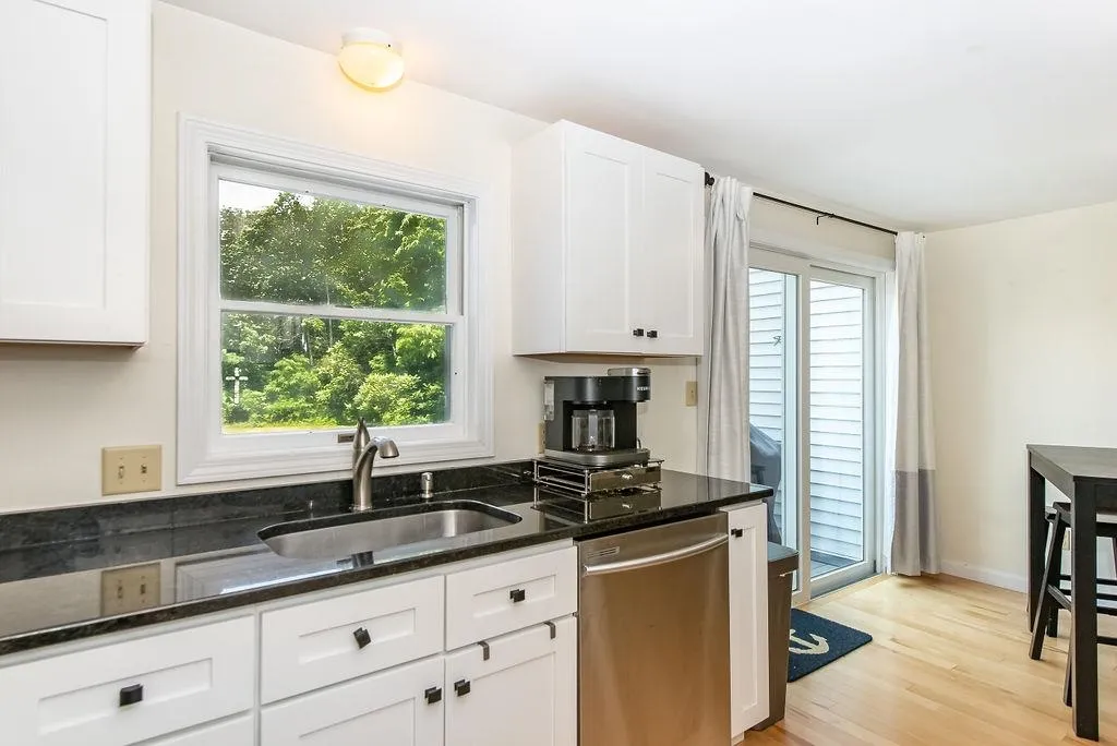 320 Portsmouth Avenue Greenland NH 03840