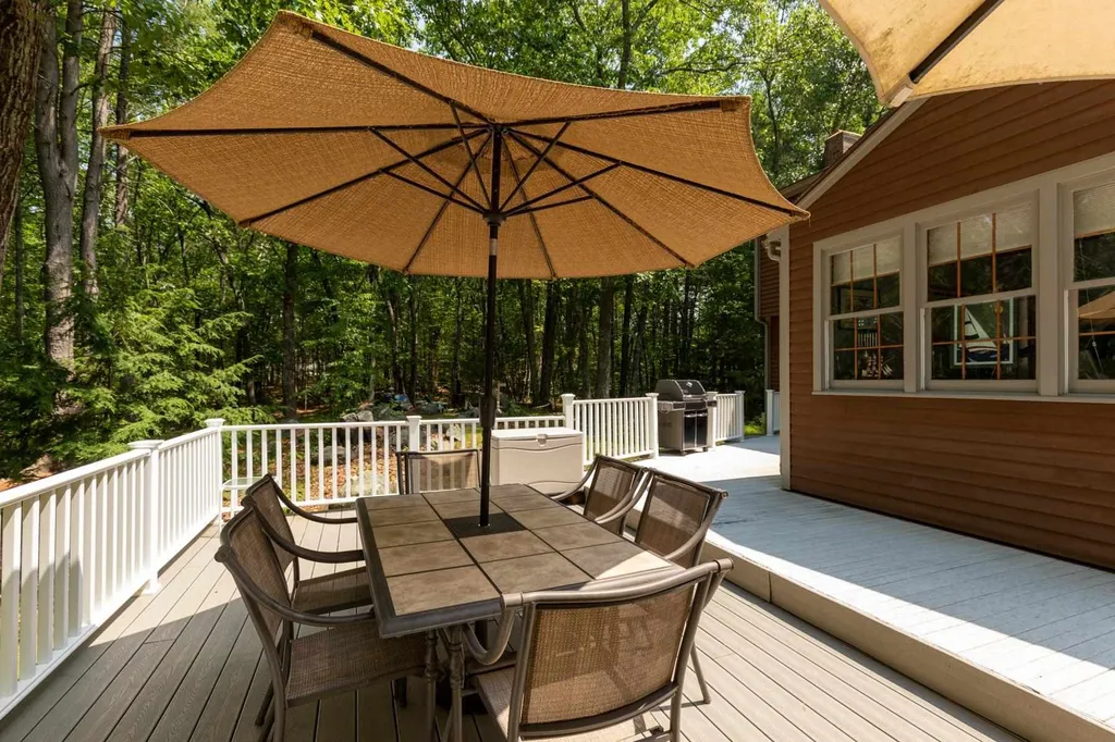 112 Watson Road Exeter NH 03833