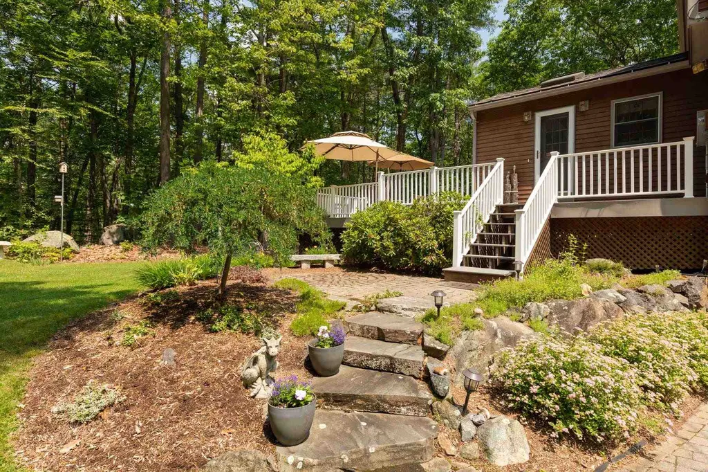 112 Watson Road Exeter NH 03833