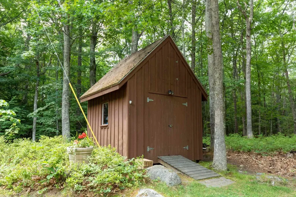 112 Watson Road Exeter NH 03833