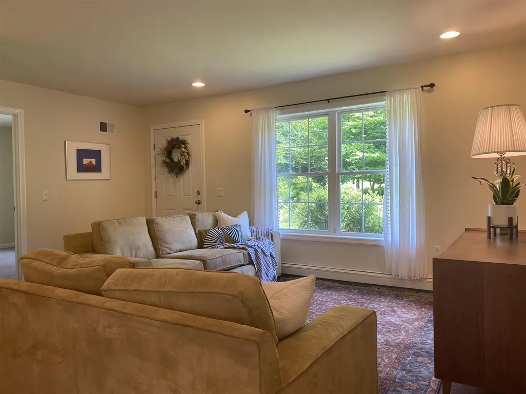 54 Bonner Road Plainfield NH 03770