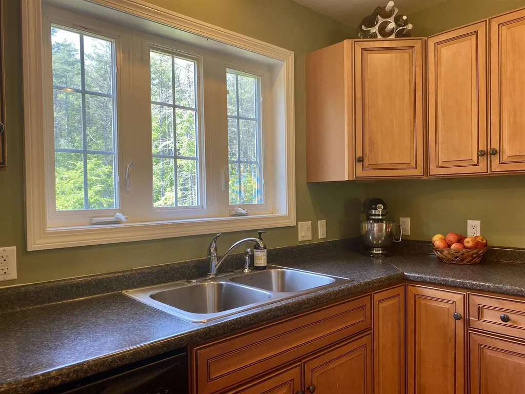 54 Bonner Road Plainfield NH 03770